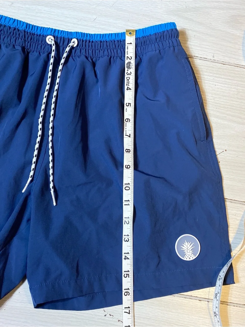 Chubbies Mens Swim Trunk Shorts Blue 5.5
